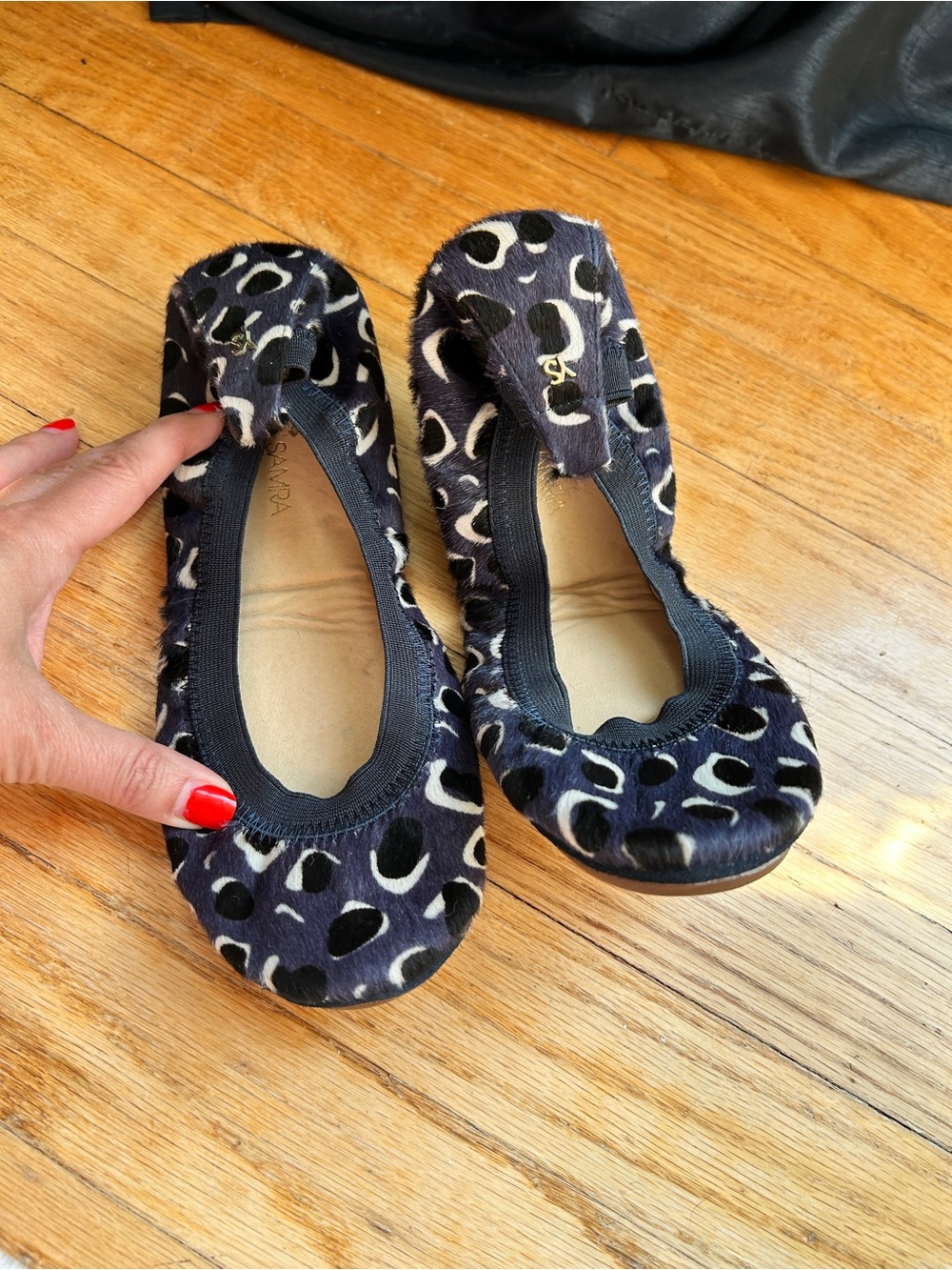 Yosi Samra Blue, Black, and White Leopard-Print Foldable Calf Hair Ballet Flats